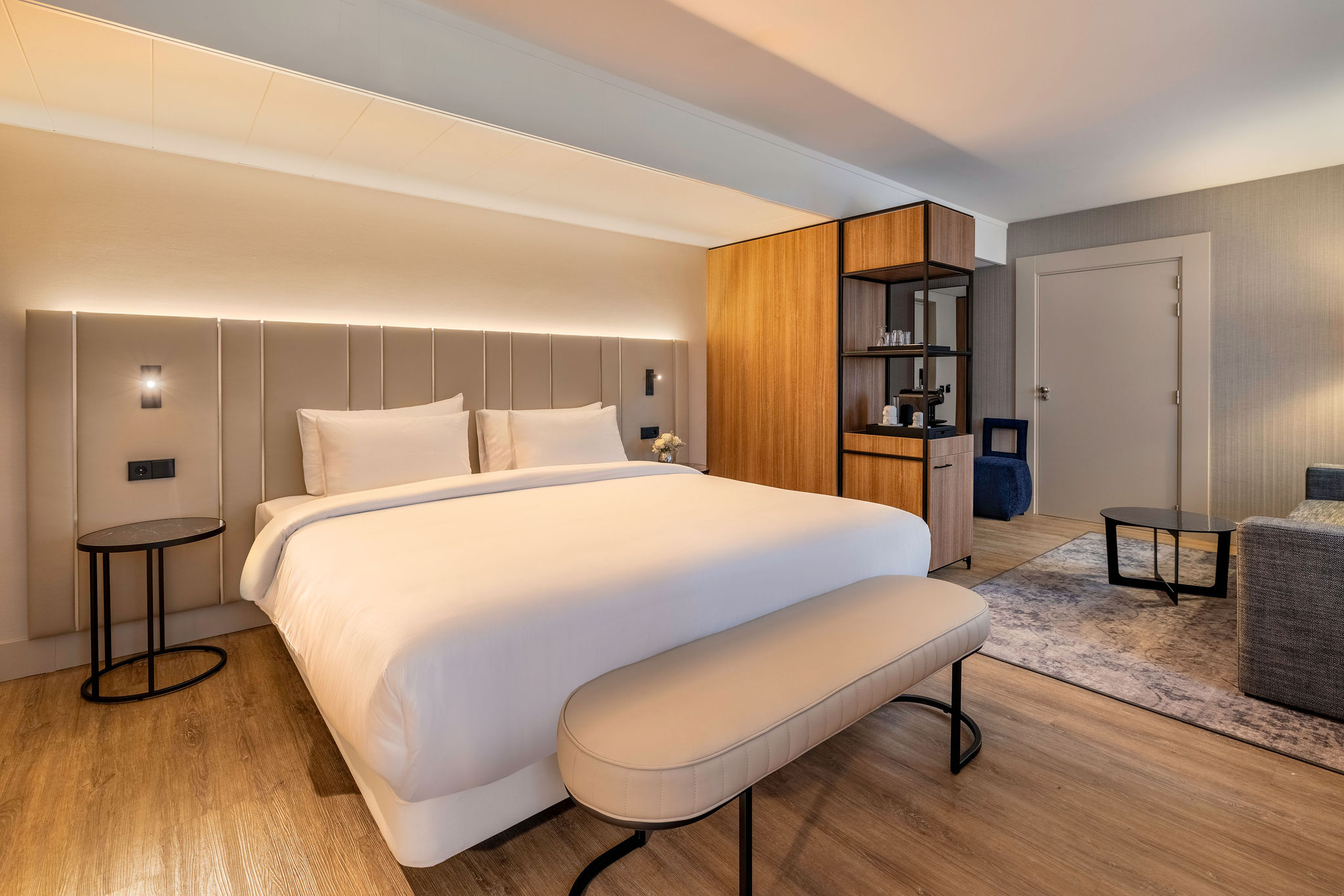 Pleijsier Hotelrenovatie_NH Amsterdam Leidseplein_2023 (38) Alle 232 kamers werden gemoderniseerd en toekomstbestendig gemaakt.